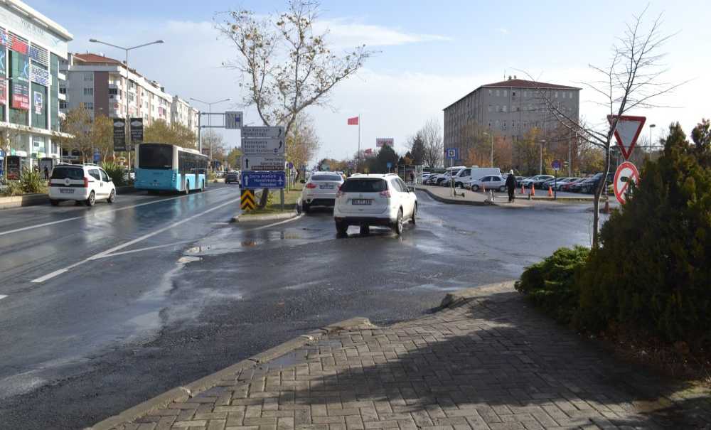 Gazetemizin Uyardığı Noktada Kaza Meydana Geldi