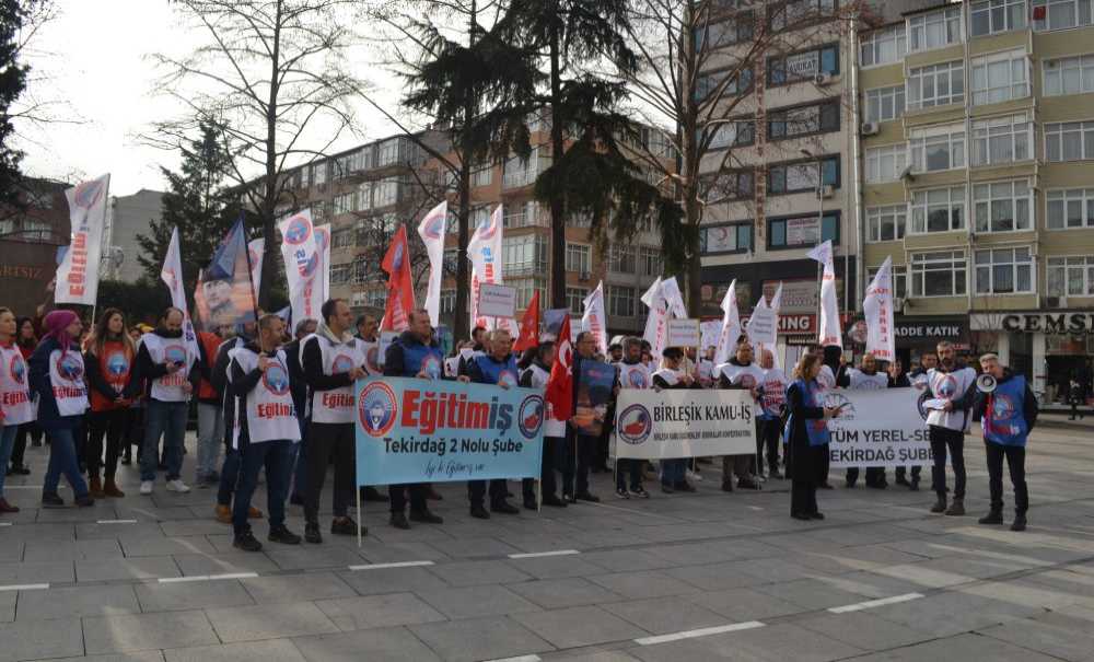 Öğretmenler İş Bıraktı