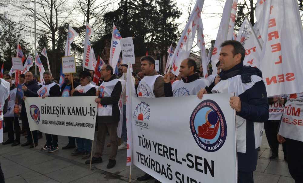 Öğretmenler İş Bıraktı