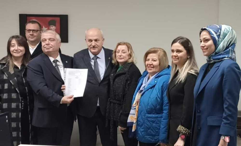 Gökhan Metiner Mazbatasını Aldı