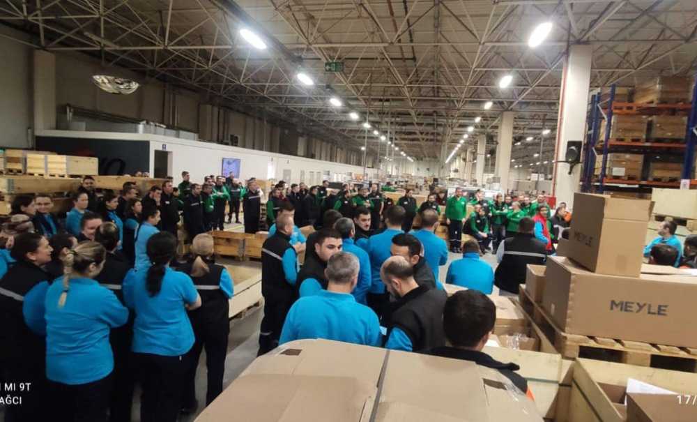 Metal İşçileri Ek Zam Talep Ediyor