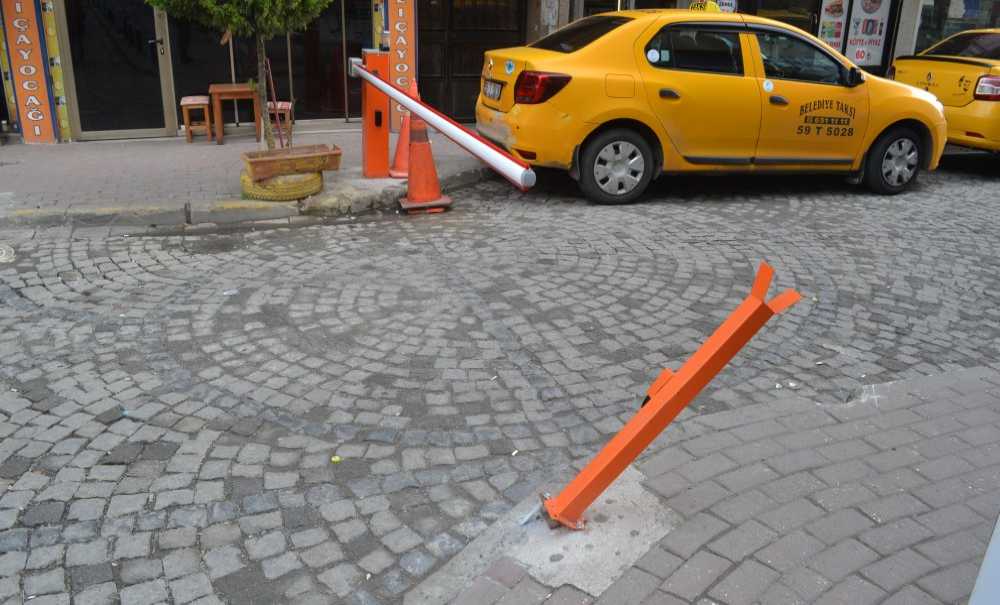 3 Gün Geçmeden Kırıldı