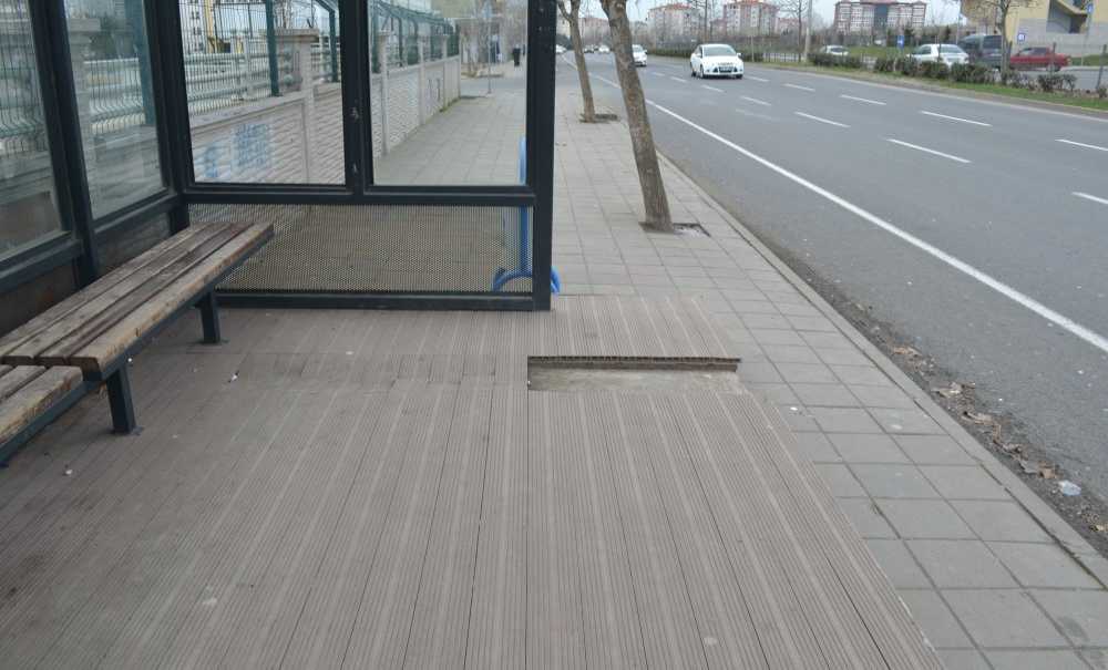 Durağa Zarar Verilmesi Tepki Çekti