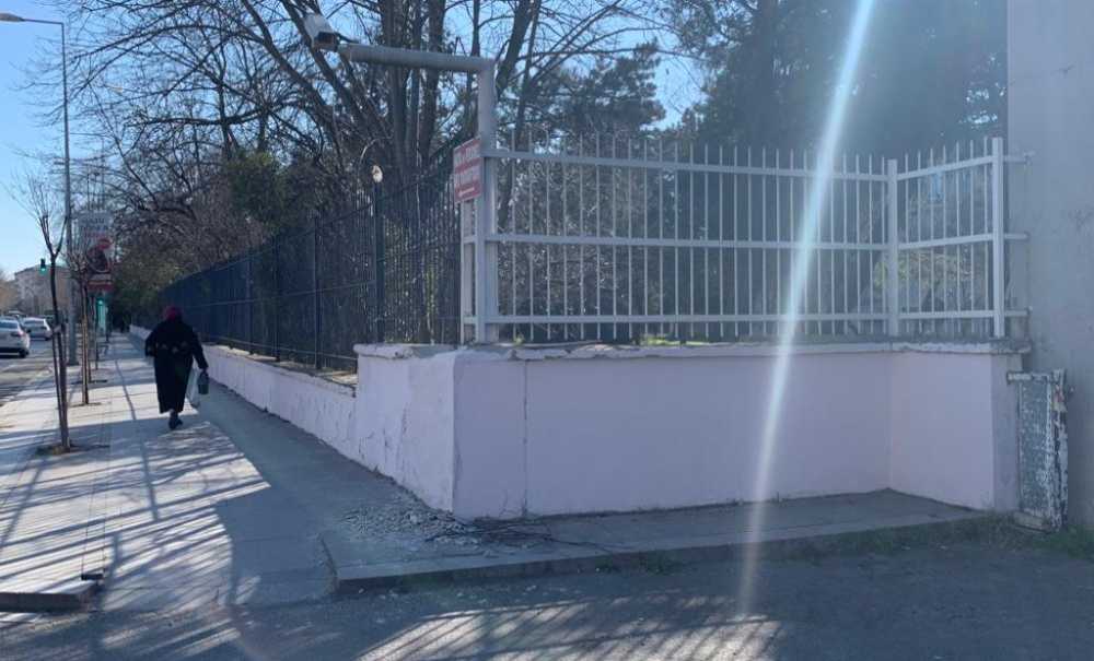 Hastanenin Bahçe Duvarları Yapıldı