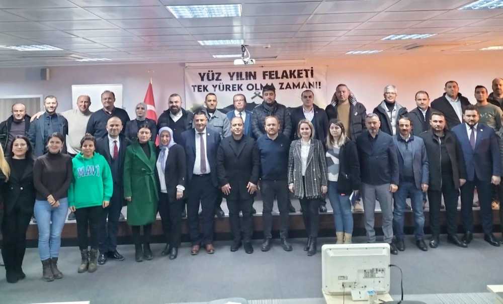 Stk'lar Deprem Bölgesi İçin Yardım Topladı