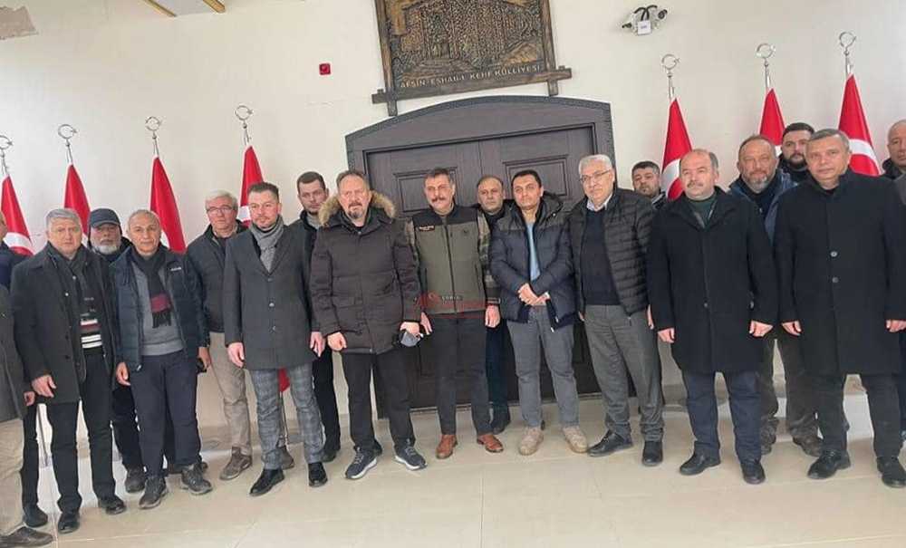 Ak Parti Heyeti Deprem Bölgesinde