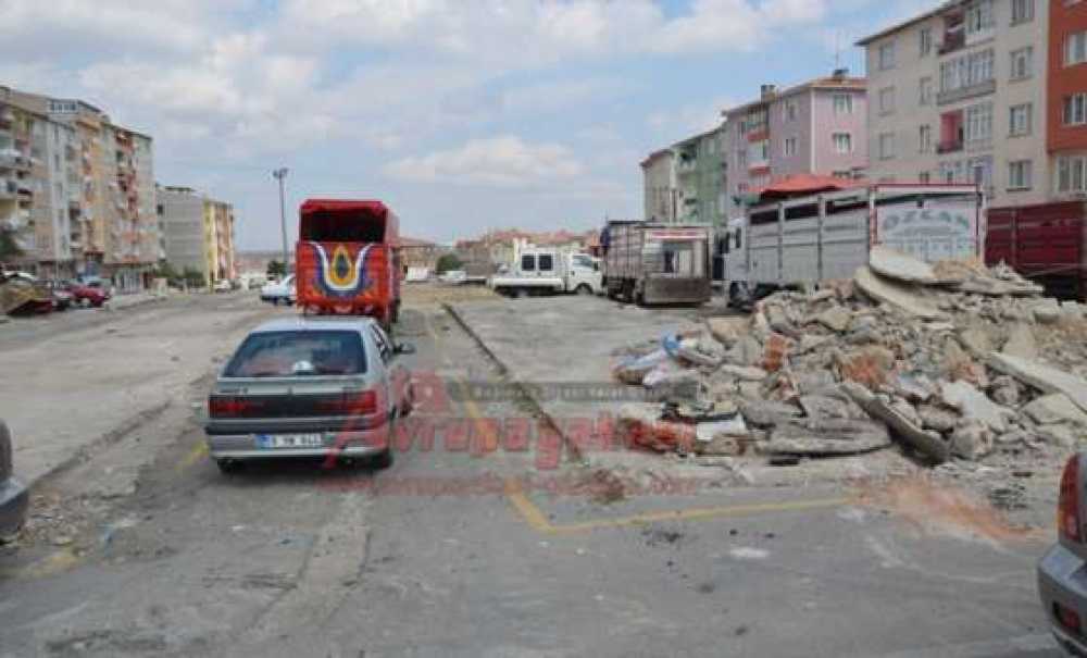 Kapalı Pazaryeri 1 Milyon 798 Bin Tl`ye Mal Olacak