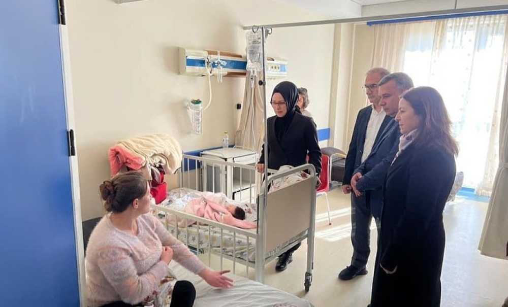 Tedavi Gören Depremzedeleri Ziyaret Ettiler