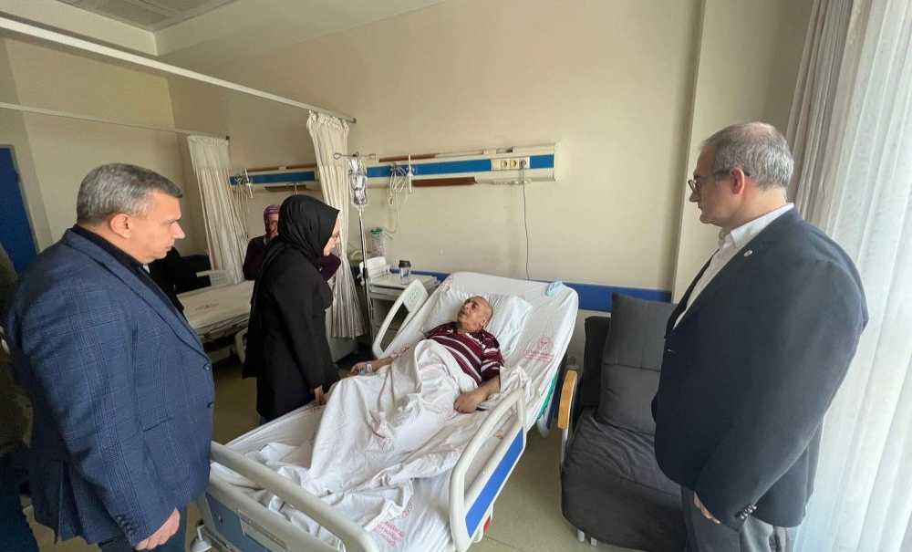 Tedavi Gören Depremzedeleri Ziyaret Ettiler