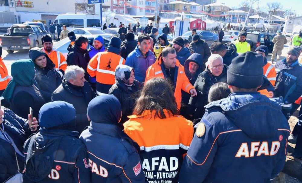 Kaymakam Eldivan Deprem Bölgesinde
