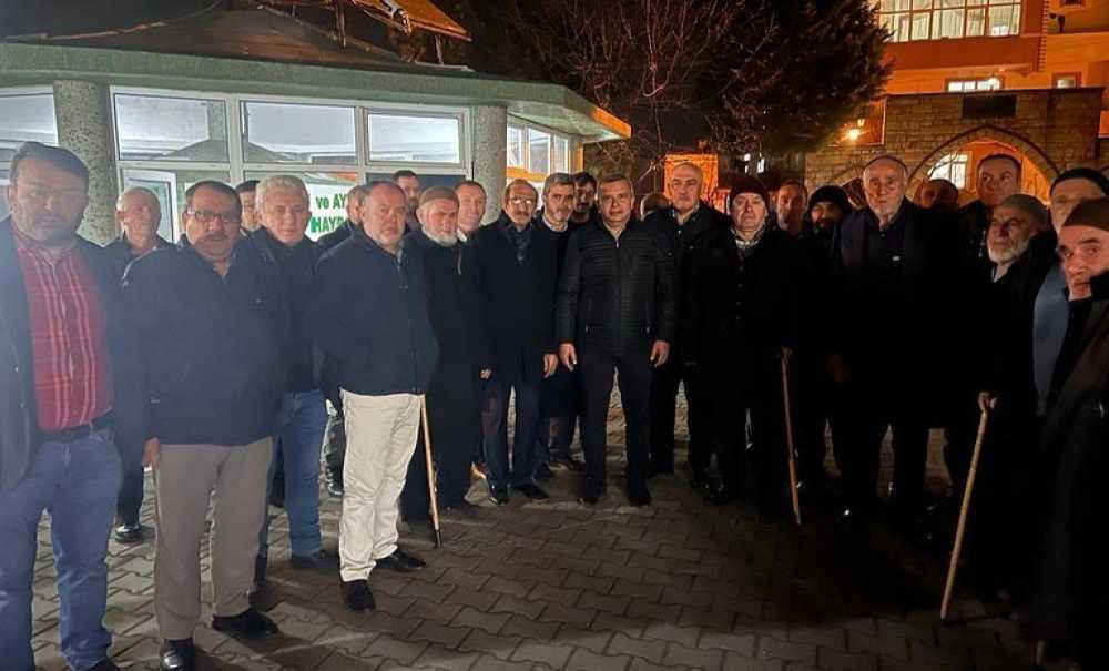 Ak Parti Çorlulu Vatandaşların Kandilini Kutladı