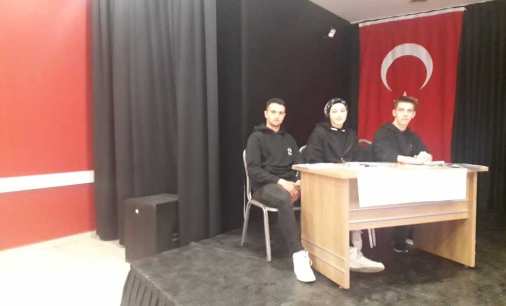 Liseler Arası Münazara Yarışmaları Başladı