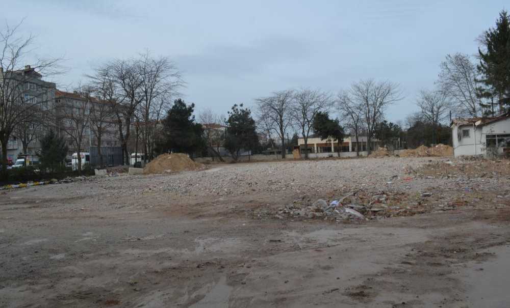 Yeniden Okul Yapılacak