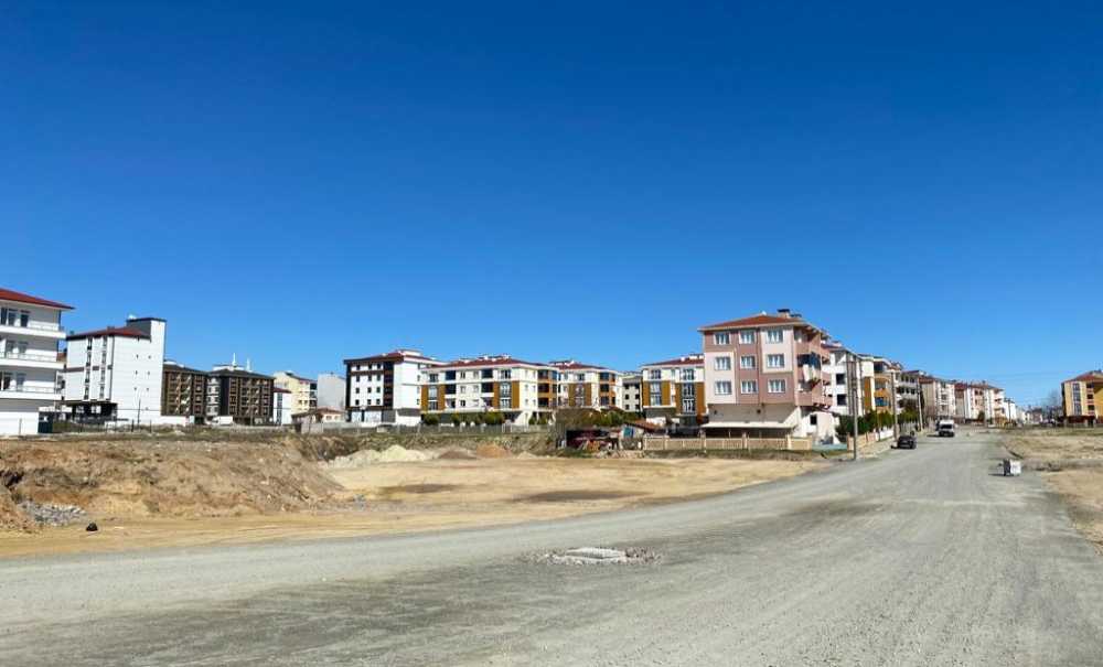 Dere Önce Dolduruldu Sonra Yol Açıldı