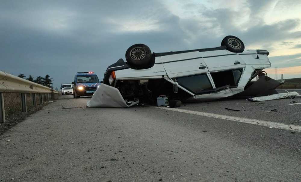 Hurdaya Dönen Araçtan Şoför Sağ Çıktı