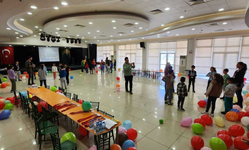 Depremzede Öğrenci Ve Velileri İçin Etkinlik Düzenlendi