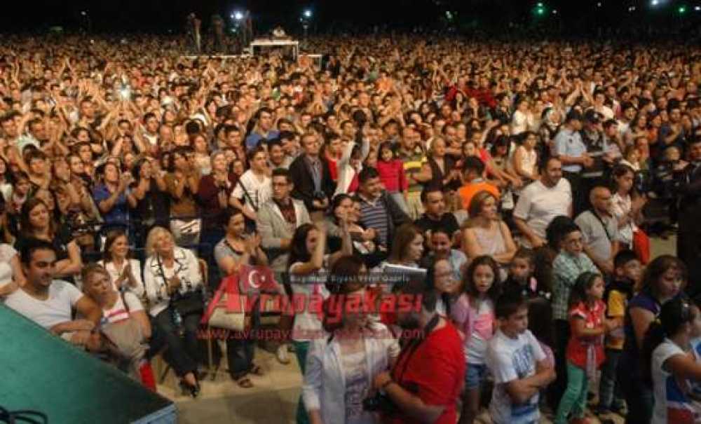 Kıraç`tan Çorlu`da Muhteşem Konser