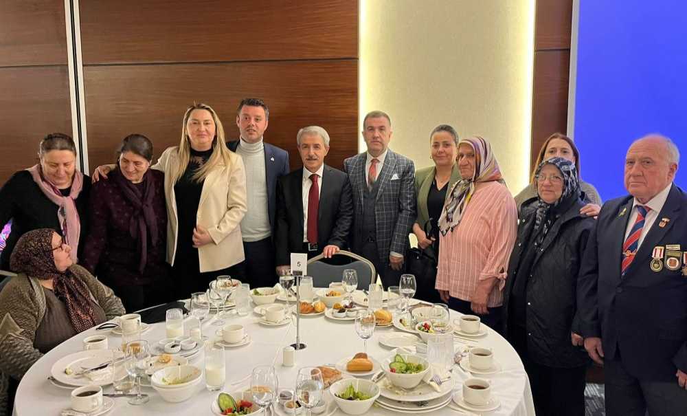 Şehit Aileleri Ve Gaziler İftar Programında Buluştu