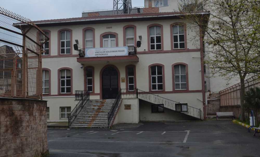 Boşaltılan Okullar Sessizliğe Büründü