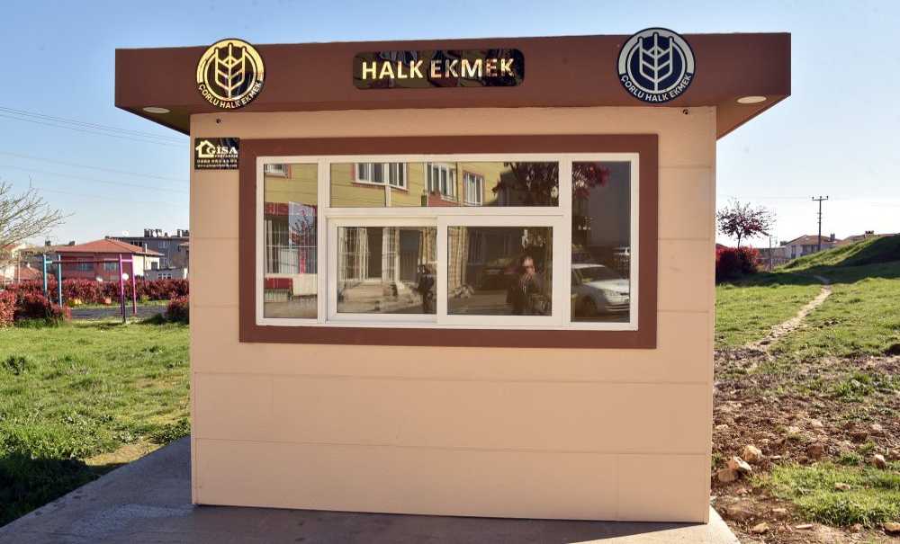 “Çorlu Halk Ekmek” Büfeleri Hizmete Giriyor