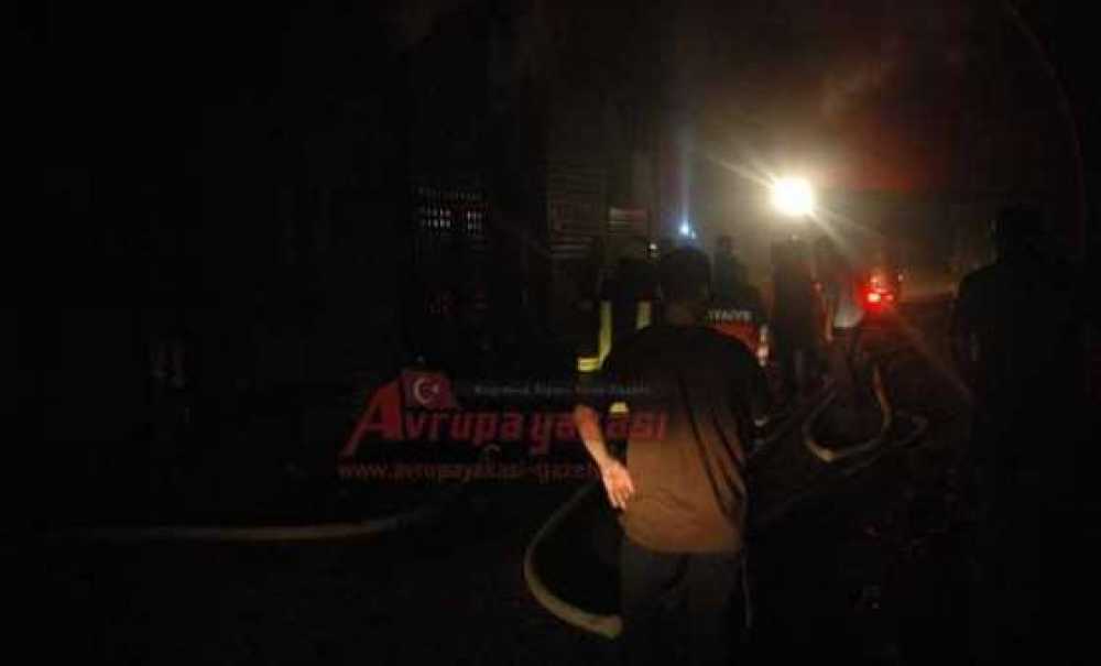 Çorlu`da Fabrika Yangını