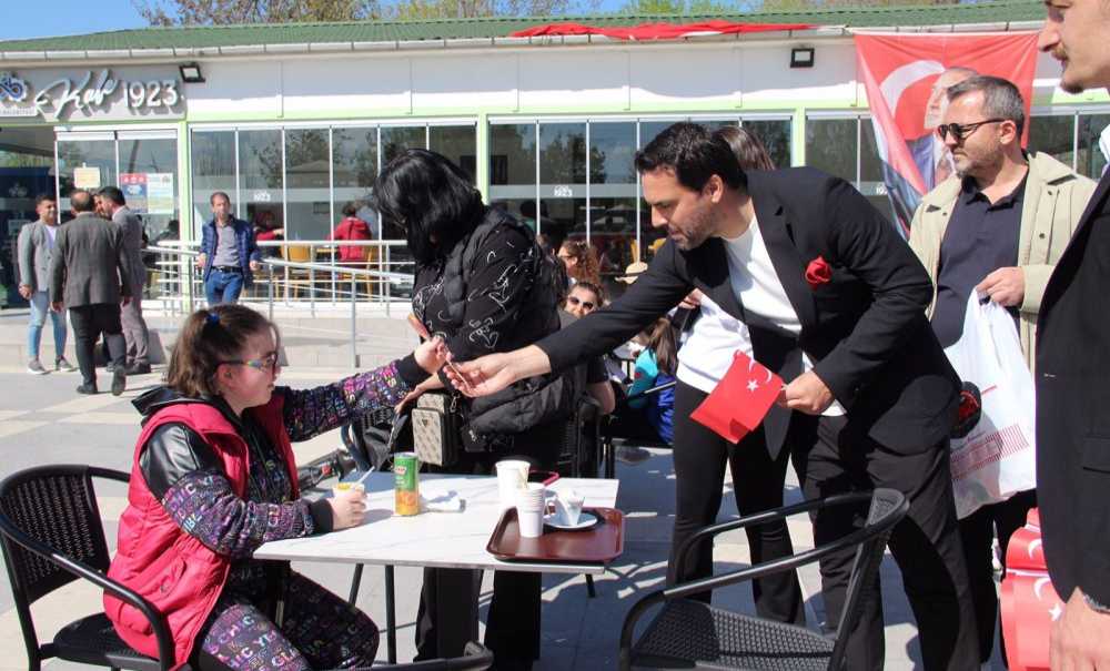 Gökhan Diktaş'tan Çocuklara Bayram Hediyesi