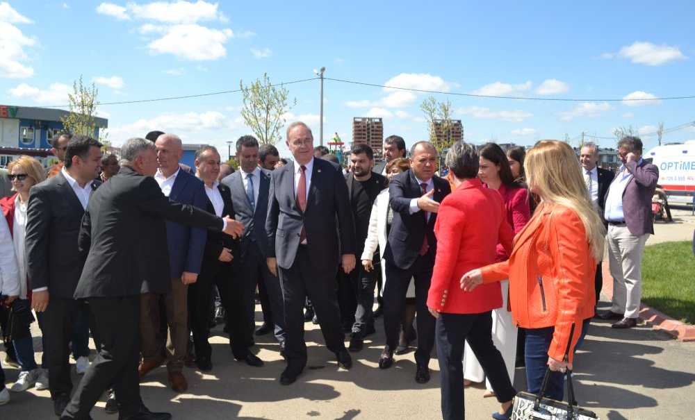 Çorlu Belediyesi Ters Evin Açılışını Yaptı