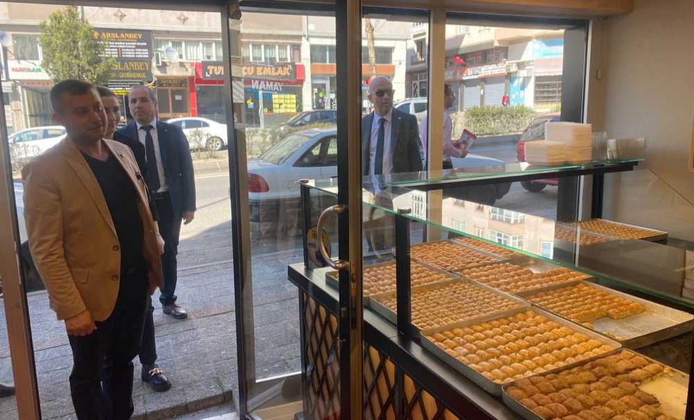 Murat Turna Seçim Çalışmalarını Sürdürüyor