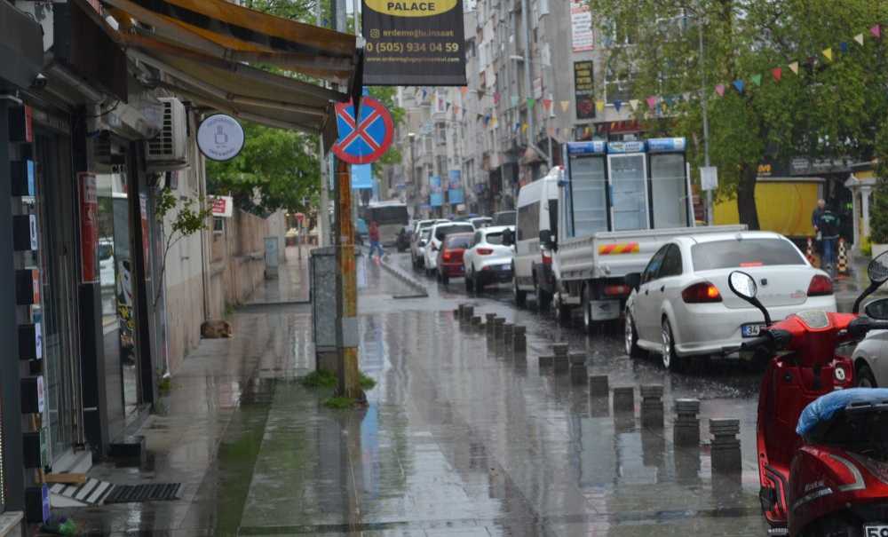 2 Gündür Devam Eden Yağışlar Zor Anlar Yaşattı