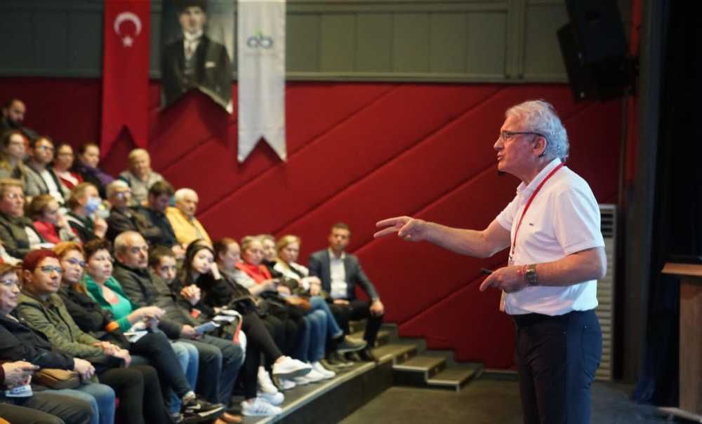 Chp Sandık Görevlilerine Eğitim Verdi