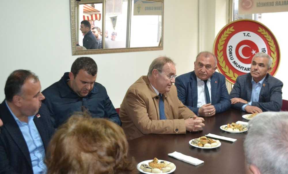 Faik Öztrak Çorlu'da Dernekleri Ziyaret Etti