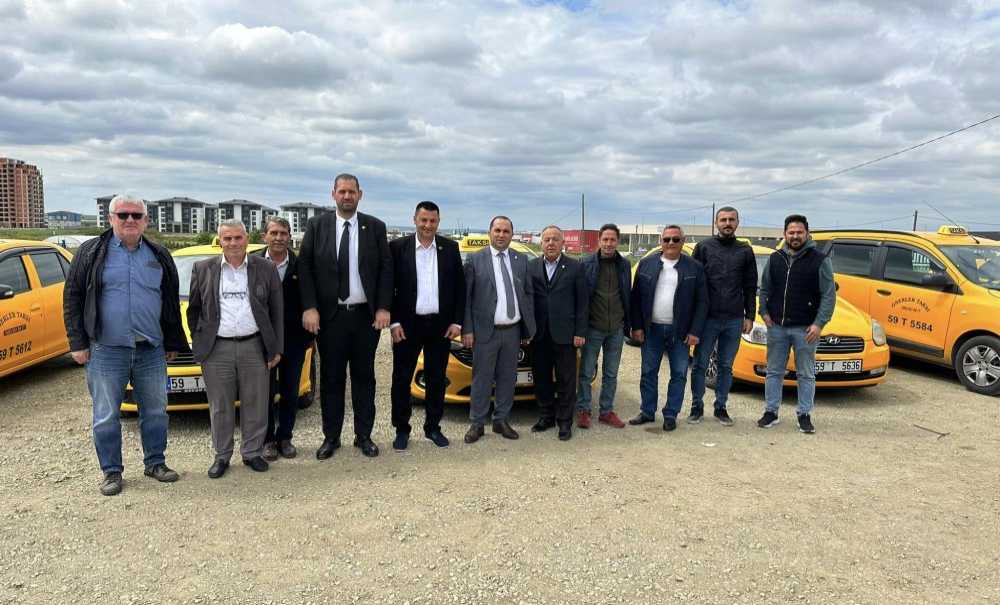 Önerler Mahallesi'ne Taksi Durağı Açıldı