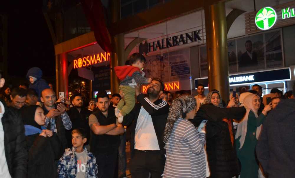 Erdoğan Seçimi Önde Tamamladı