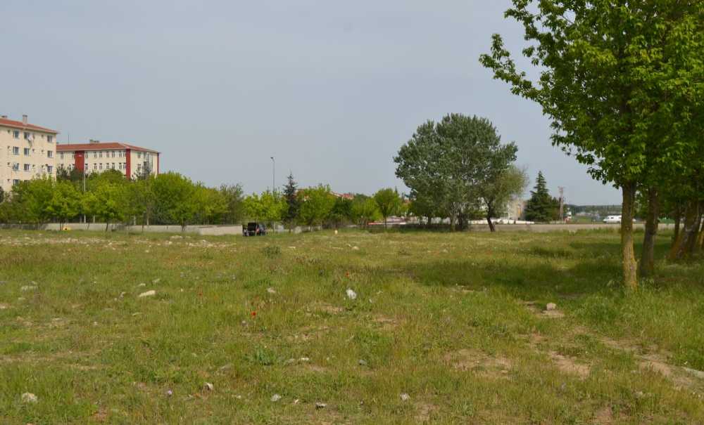 22 Dönümlük Arazi Yatırım Bekliyor