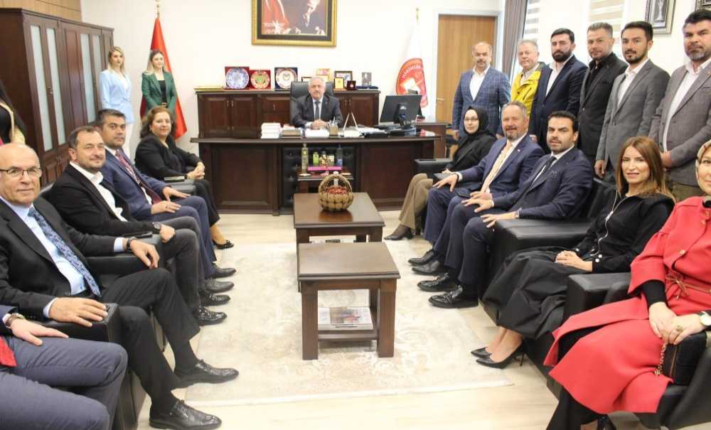 Ak Partili Vekiller Mazbatalarını Aldı