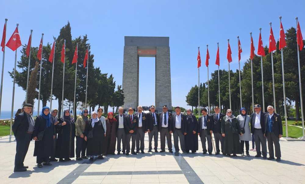 Ergene Belediyesi Gazileri Ve Ailelerini Çanakkale'ye Götürdü