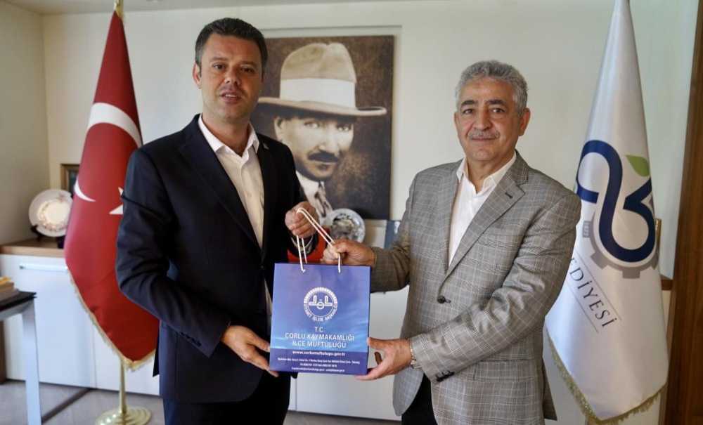 Müftü Haliloğlu'na Veda Yemeği