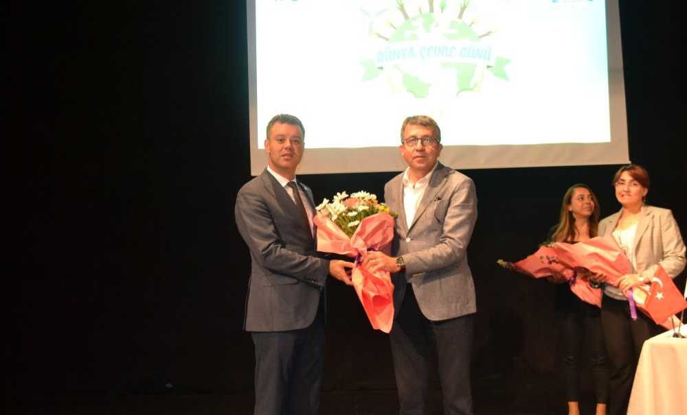 İklim Değişikliği Ve Çevre Paneli Düzenlendi