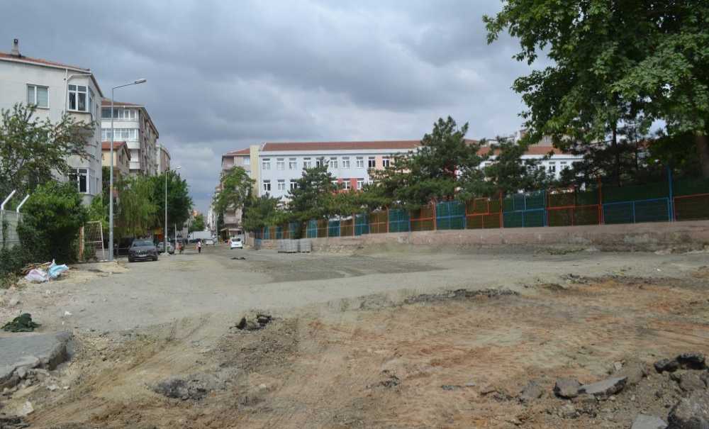 Muhittin Mahallesi'ndeki Çalışmalar Sürüyor