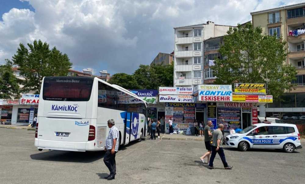 Bayram Tatili Otogarlarda Yoğunluk Oluşturdu