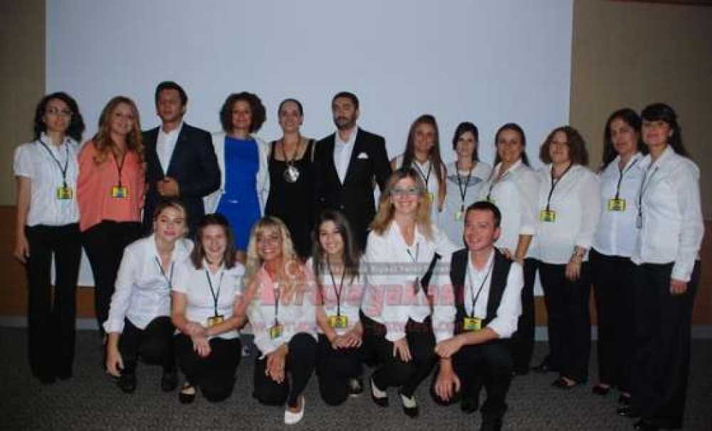 Neş`e Erberk Anaokulu Velileri Divan Otel'de Toplandı