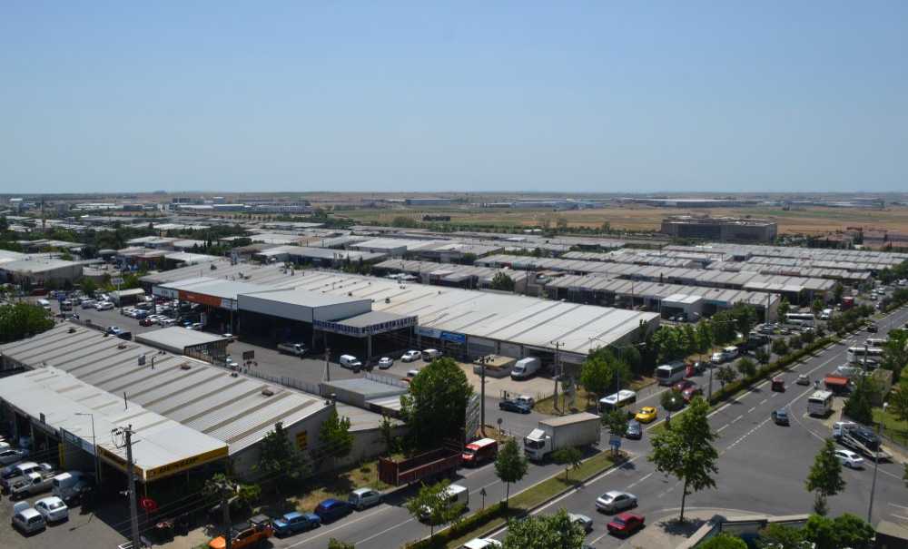 Hergün Yüzlerce Araç Girip Çıkıyor