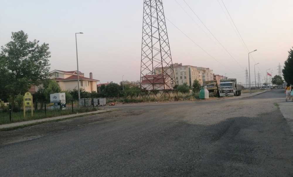 Mahalle Sakinleri Yolun Yapılmasını İstiyor