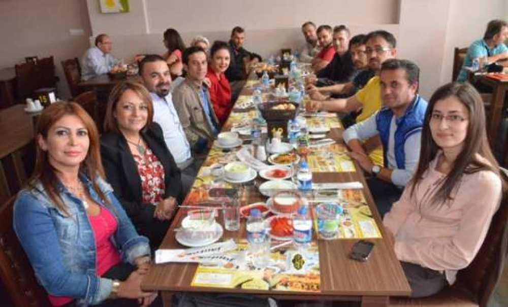 Bab-I Ali Gazetesi 7. Yaşını Kutladı