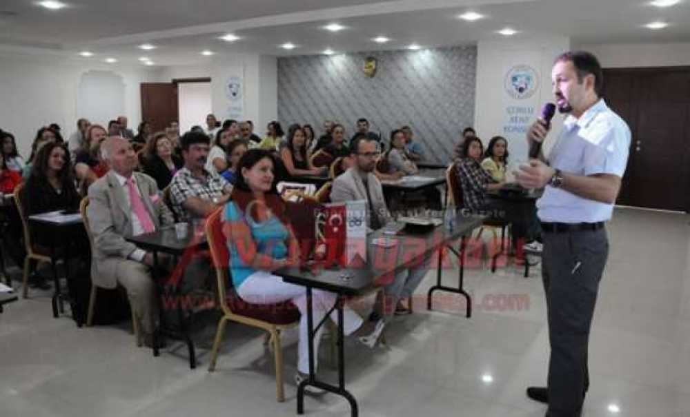 Çorlu Kent Konseyi`nden Girişimcilik, Kendi İşini Kurmak Ve Yaratmak Eğitimi