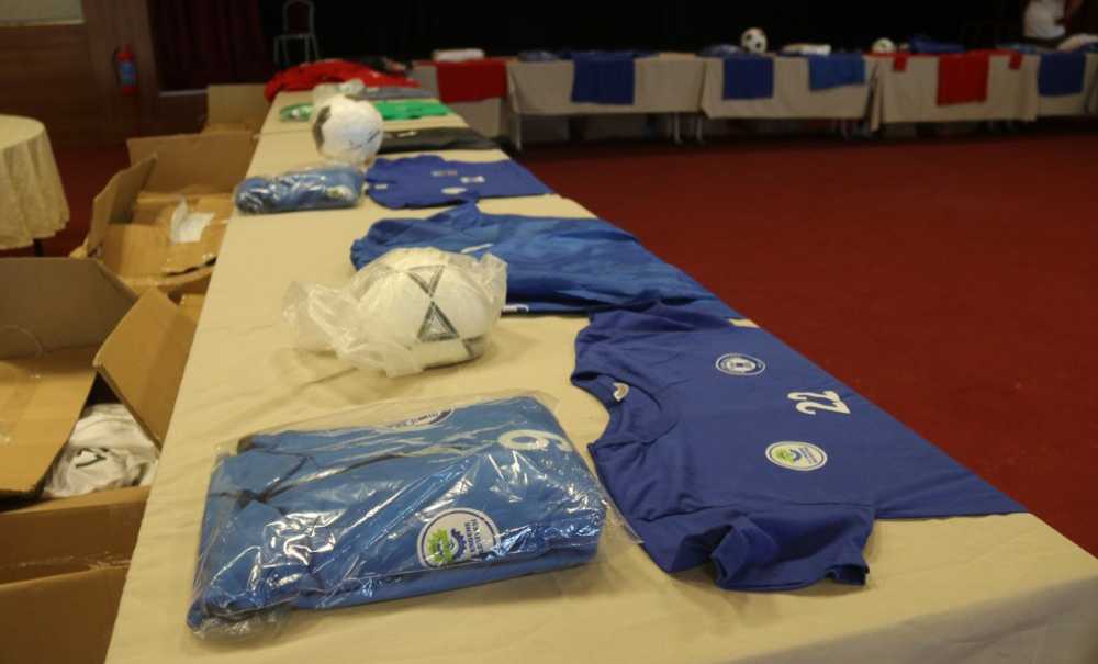 Ergene'de Spor Kulüplerine Malzeme Desteği