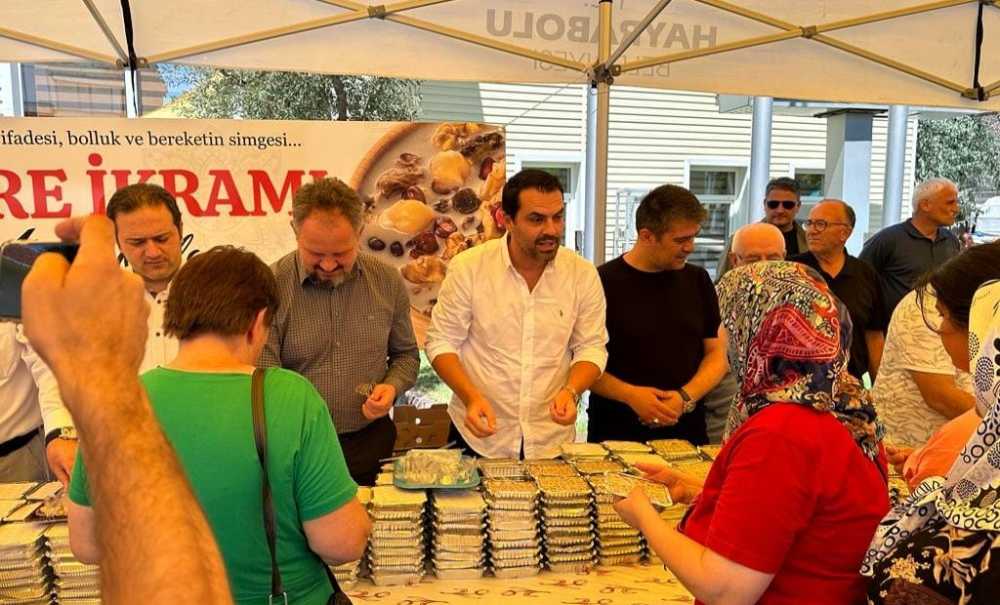 Aşure İkramları Yapıldı