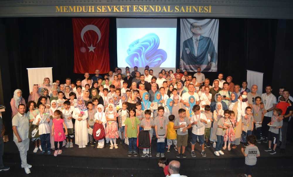 “Mezuniyet Programına Tüm Halkımızı Bekliyoruz”