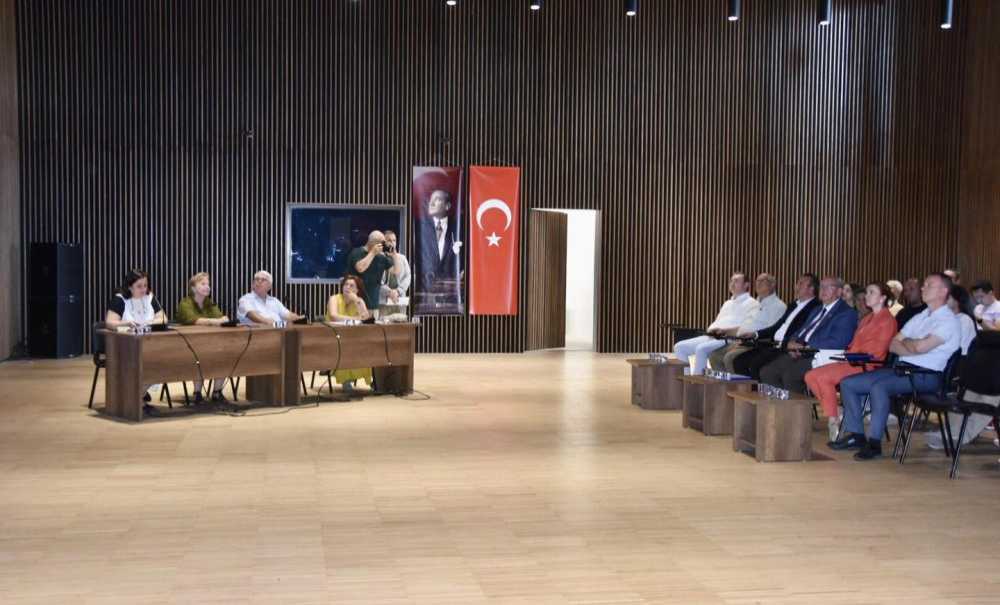 Tbb Sempozyum Düzenlendi