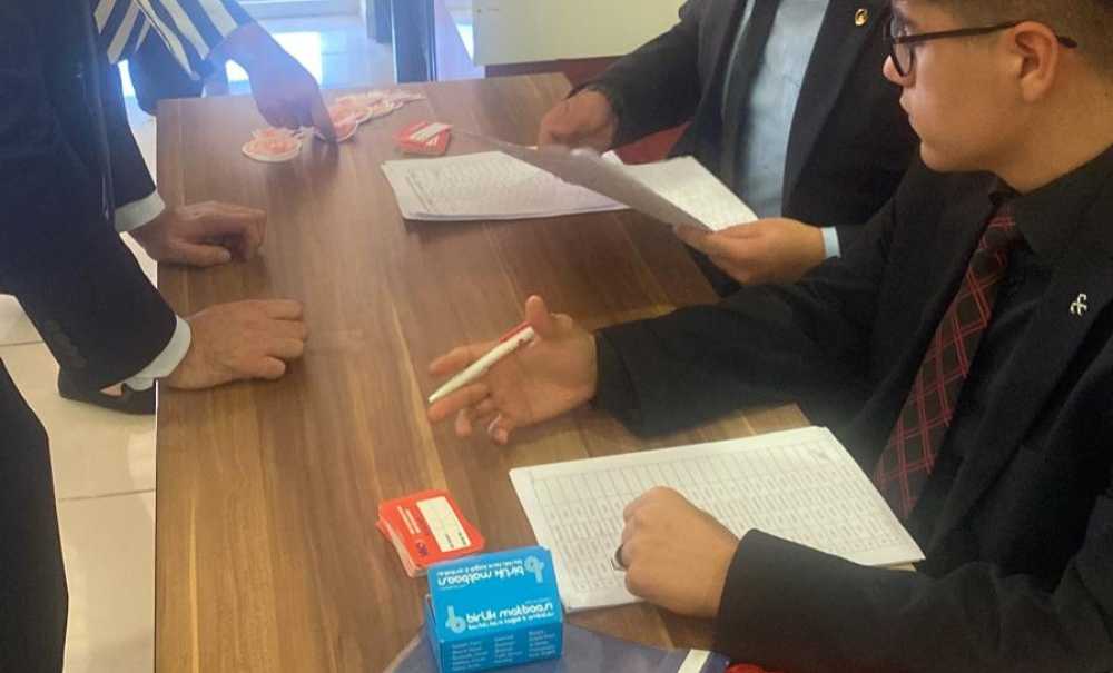 Mhp Yeni İlçe Başkanını Seçti